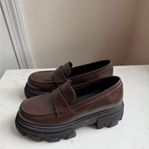 ALOHAS Dark Brown Leather Loafers with Thick Black Sole